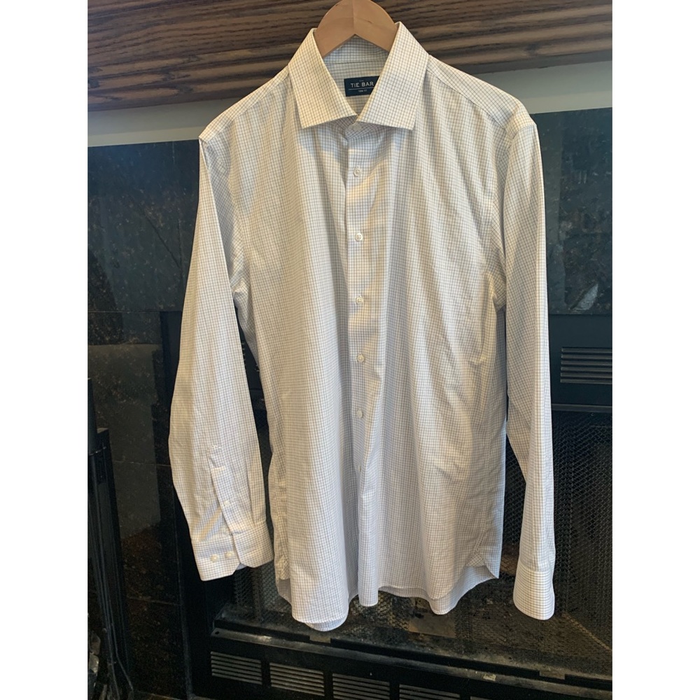 The Tie Bar button up small pattern